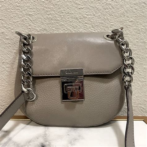 md saddle bag cecelia michael kors|Bags .